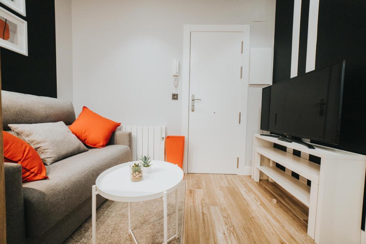 Apartamentos Mk77 Leon - Palomera Bagian luar foto