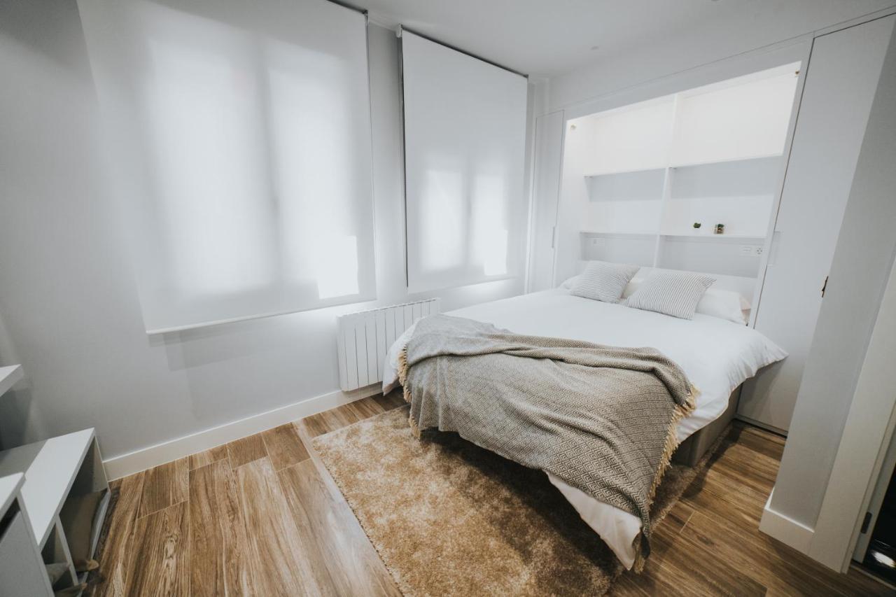 Apartamentos Mk77 Leon - Palomera Bagian luar foto