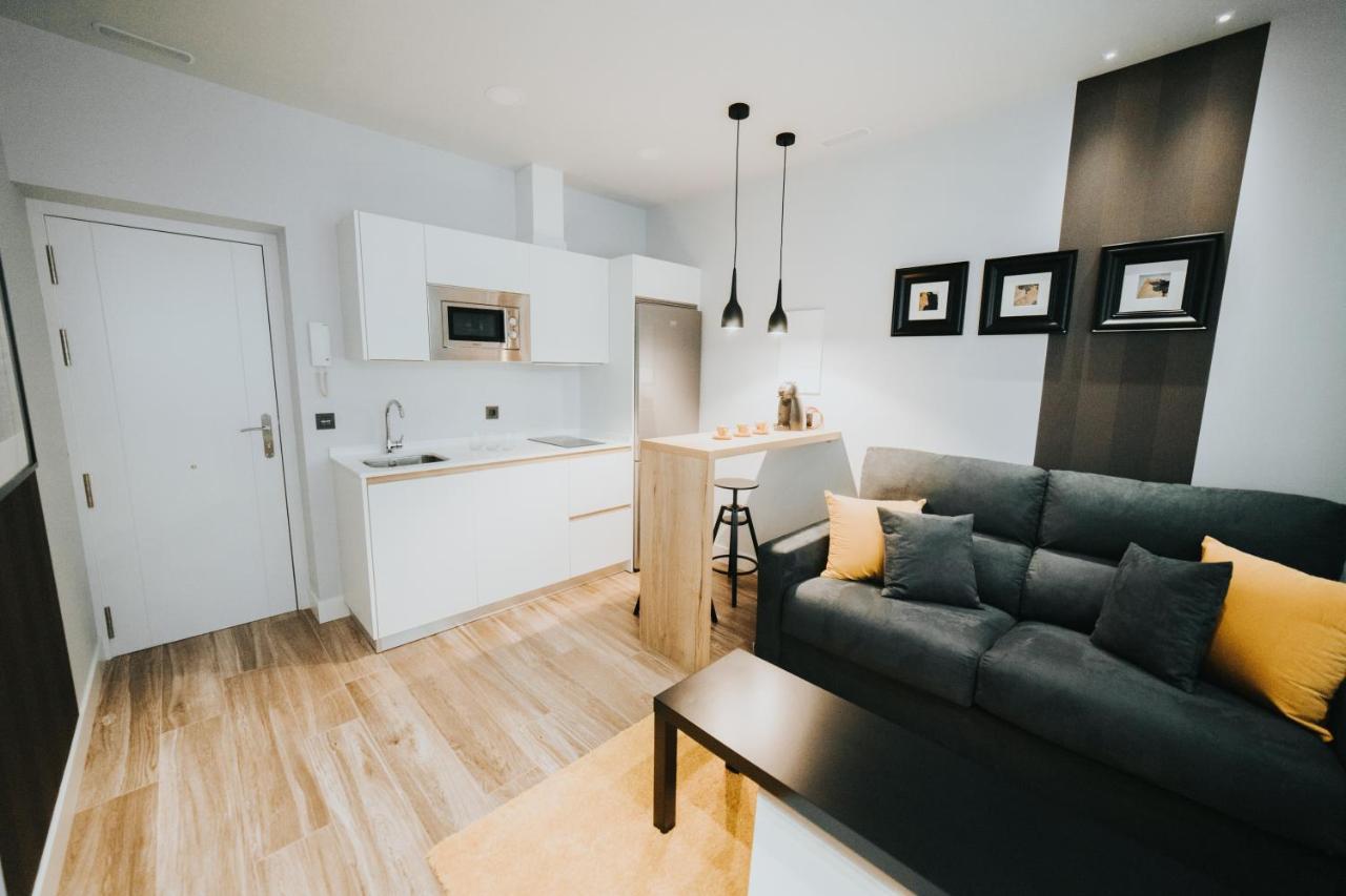 Apartamentos Mk77 Leon - Palomera Bagian luar foto