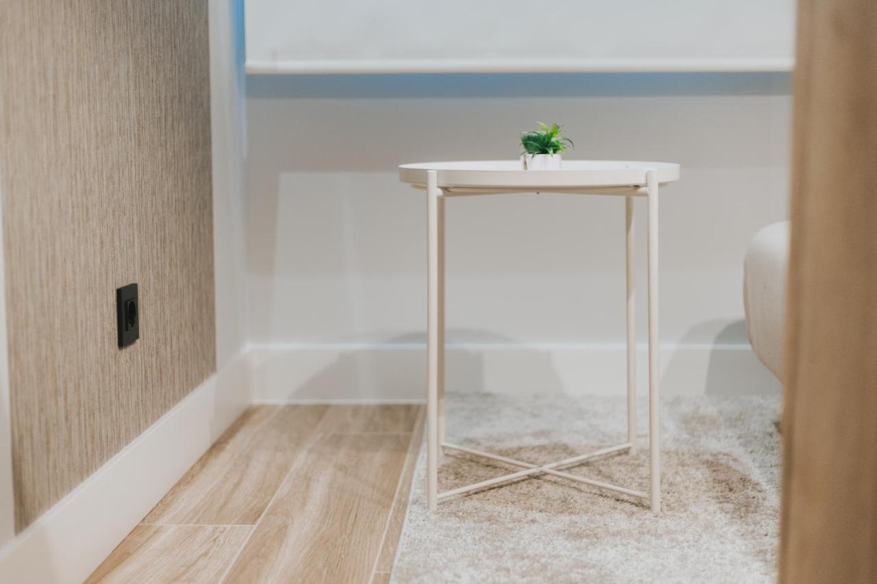 Apartamentos Mk77 Leon - Palomera Bagian luar foto