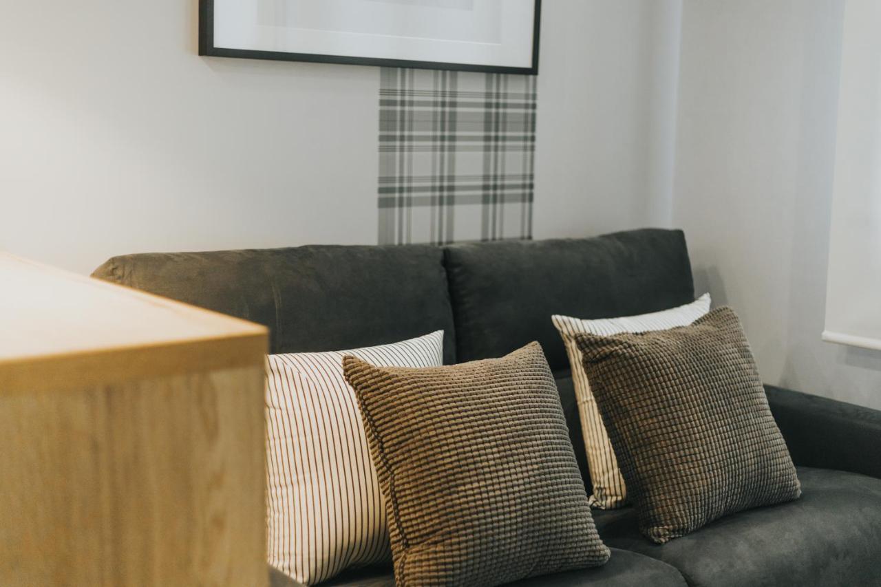 Apartamentos Mk77 Leon - Palomera Bagian luar foto