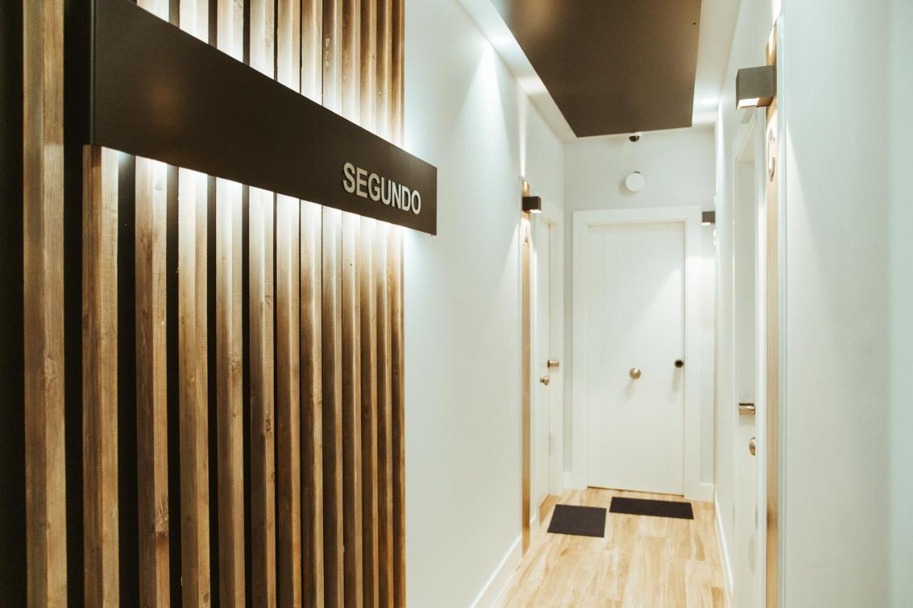 Apartamentos Mk77 Leon - Palomera Bagian luar foto